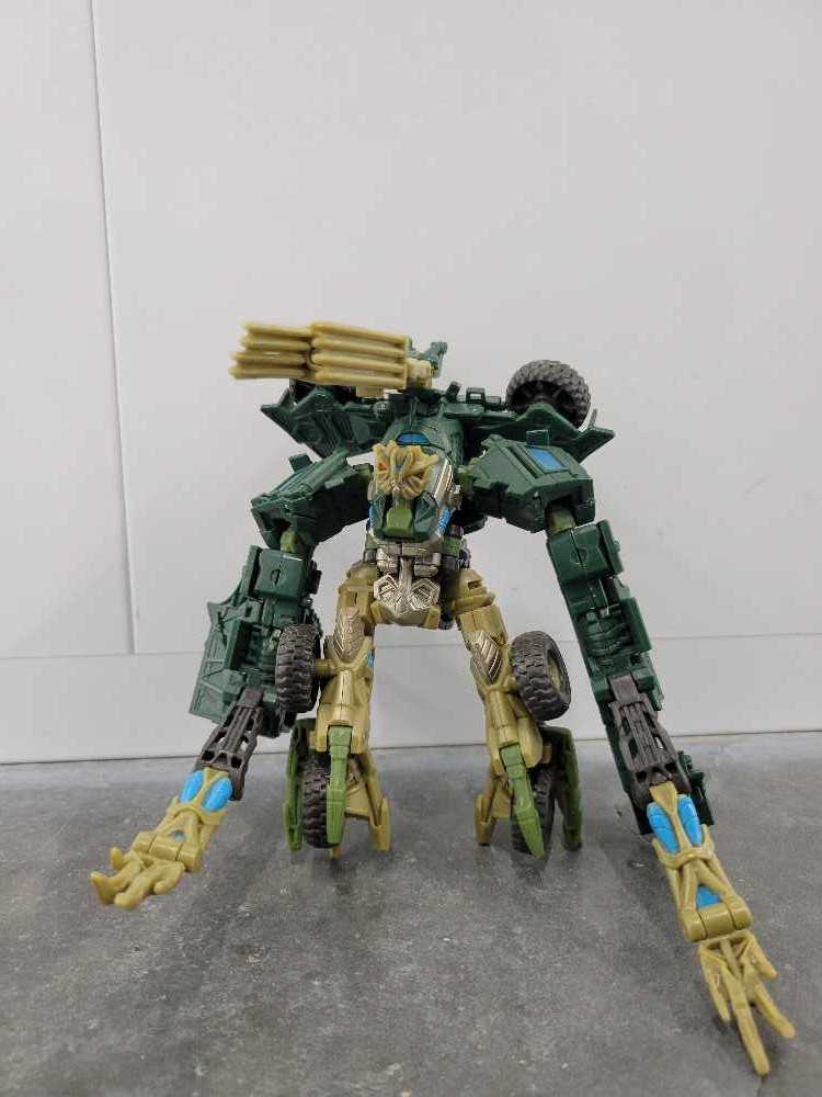 Bonecrusher Jungle Robot Mode - Hasbro (Movie) action figure collectible - Main Image 2