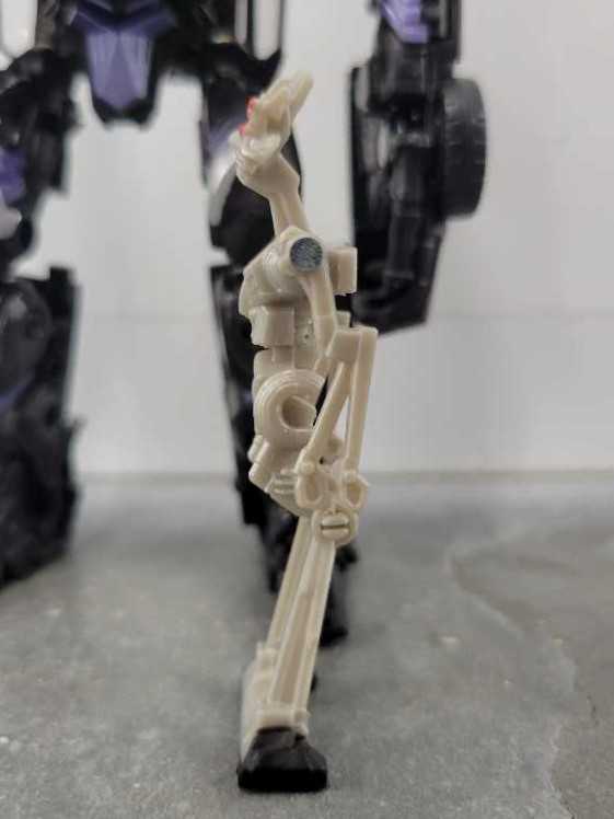 Frenzy With Barricade Robot Mode - Hasbro (Movie) action figure collectible - Main Image 4