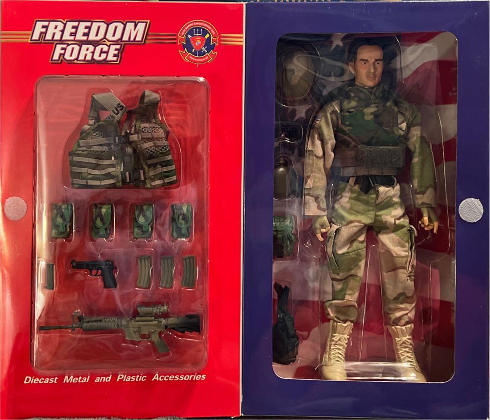 Elite Force Us 26 Meu Marine Expeditionary Unit 12 Action Figure  (Elite Force) action figure collectible [Barcode 021105210712] - Main Image 3