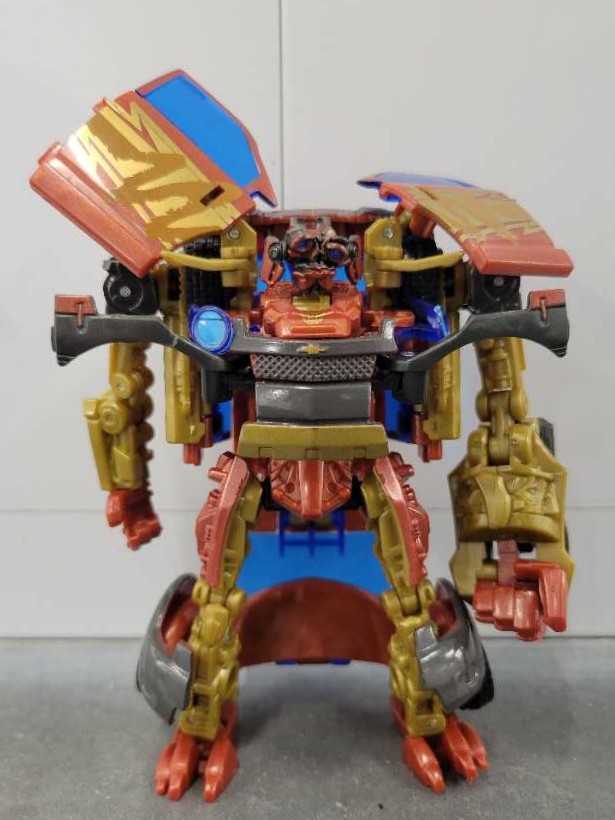 Mudflap Tuner Robot Mode Missing Missile - Hasbro (Revenge Of The Fallen) action figure collectible - Main Image 2