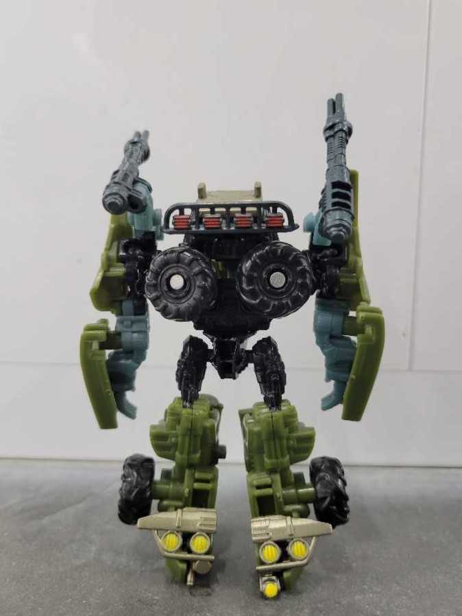 Dunerunner - Hasbro (Revenge Of The Fallen) action figure collectible - Main Image 4
