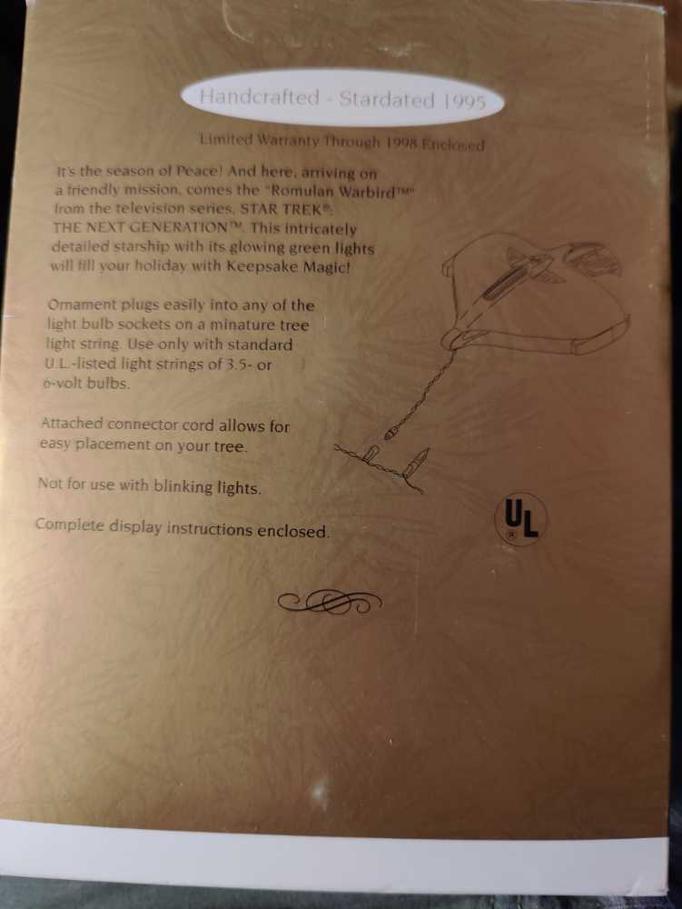 Romulan Warbird - Hallmark (Star Trek The Next Generation) action figure collectible [Barcode 015012176322] - Main Image 2