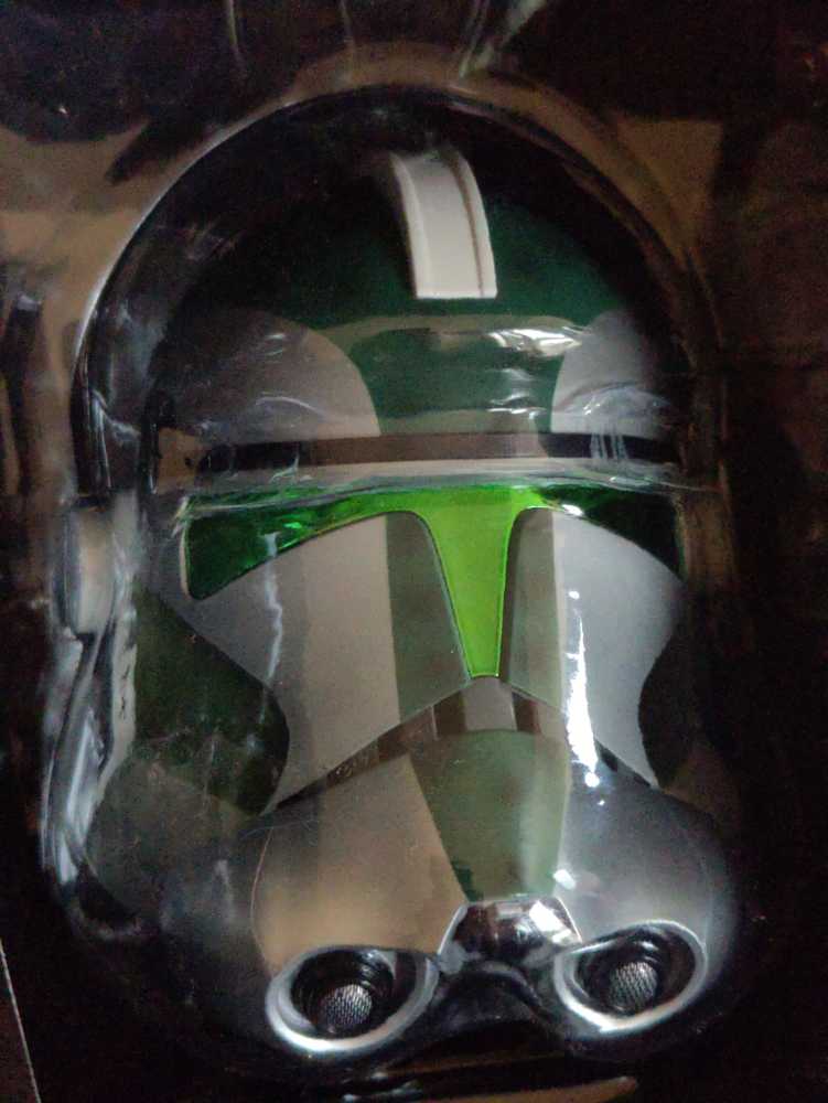 Clone Commander Gree - Master V Replicas (Starwars) action figure collectible - Main Image 2