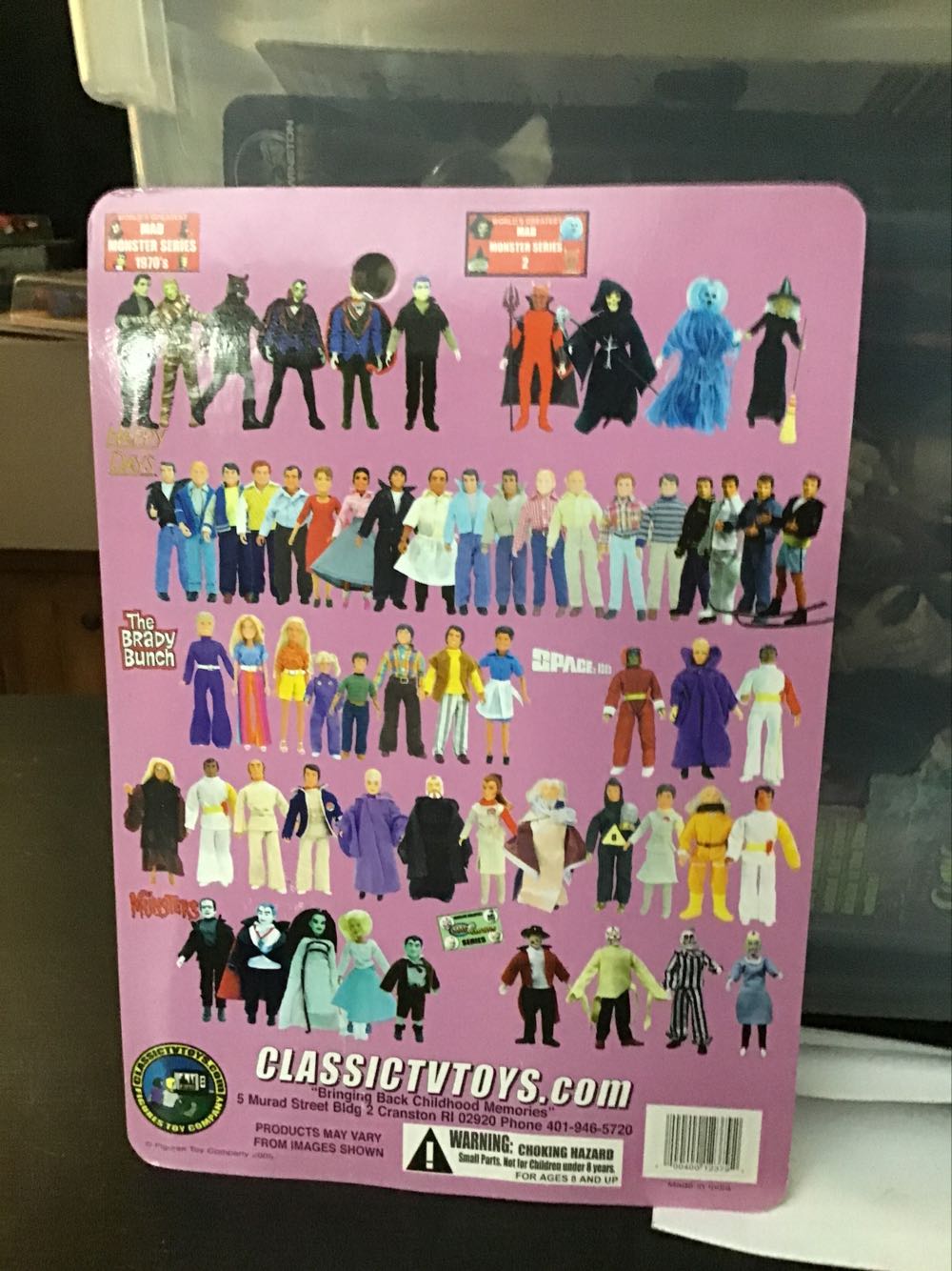 Salem Witch - Figures Toy Company (Classic Monsters) action figure collectible [Barcode 200400123792] - Main Image 2