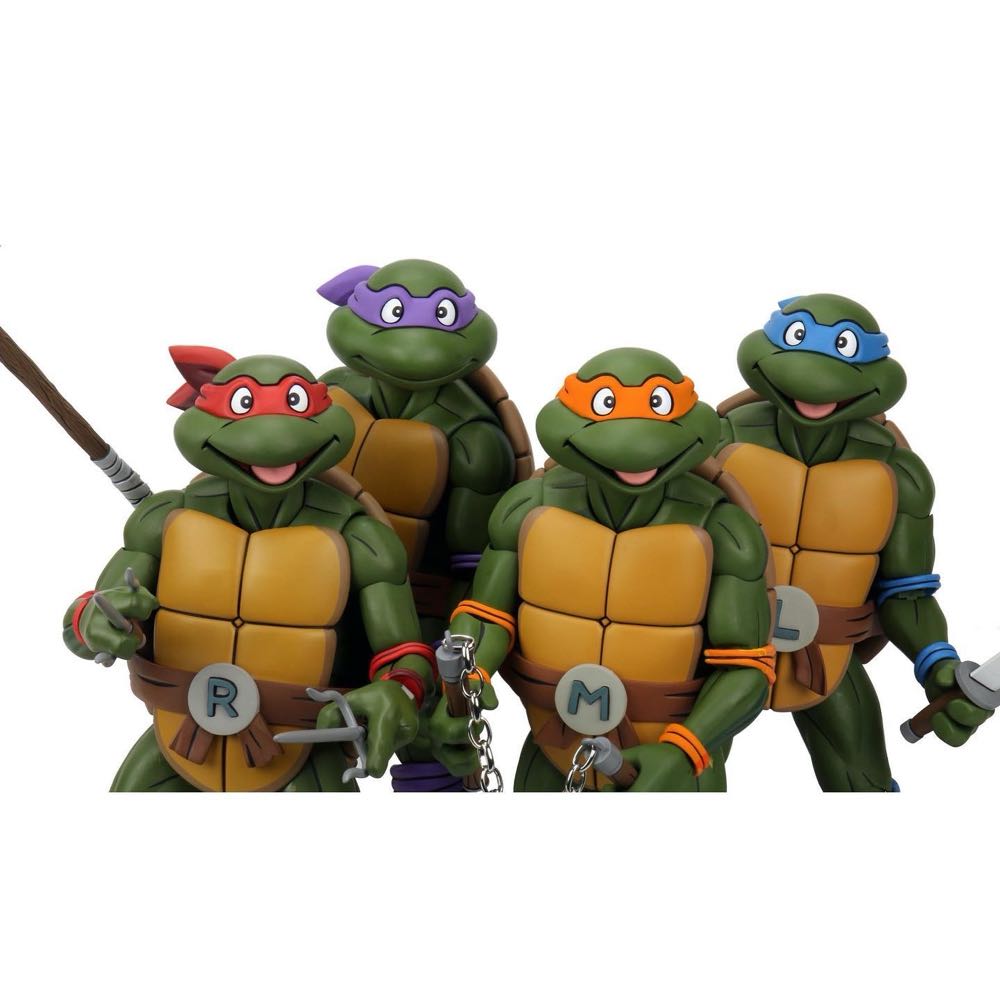 Leonardo (Animated Series) TMNT Neca 1:4 Scale - Neca (Leonardo) action figure collectible [Barcode 634482541432] - Main Image 4