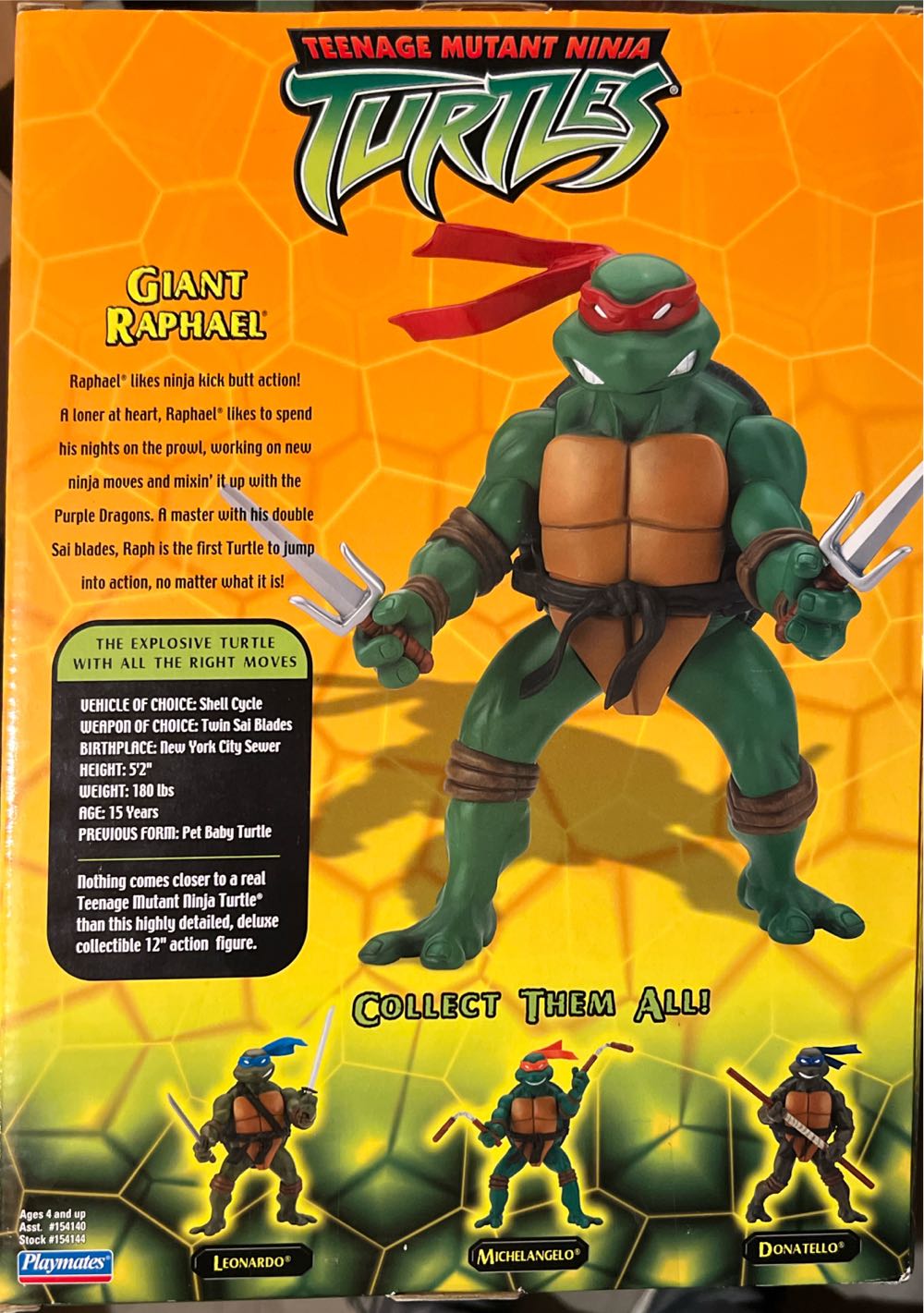 Giant Raphael - Playmates (Teenage Mutant Ninja Turtles (2002)) action figure collectible [Barcode 043377541448] - Main Image 2
