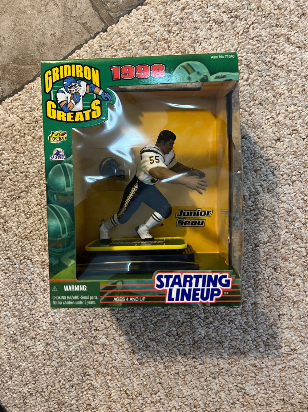 Junior Seau Starting Lineup San Diego Chargers ... - STARTING LINEUP (Gridiron Greats) action figure collectible [Barcode 076281716428] - Main Image 1