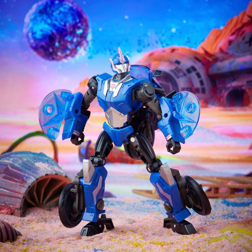 Legacy Deluxe Class Prime Universe Arcee - Hasbro (Transformers) action figure collectible - Main Image 2