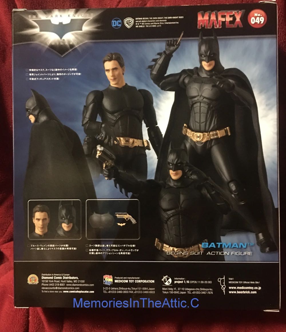 Batman Begins Batsuit/ Bruce Wayne - Mafex (DC) action figure collectible - Main Image 4
