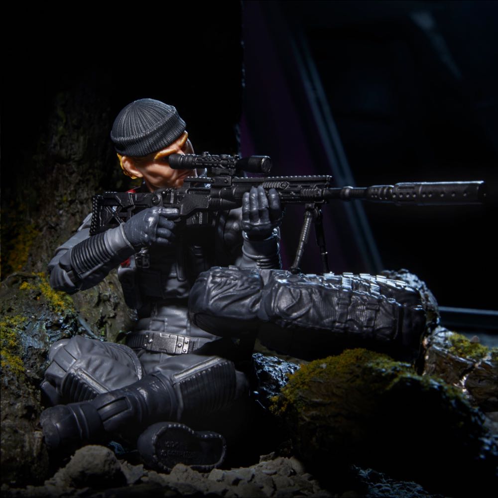 Low-Light - Hasbro (Basic) action figure collectible - Main Image 4