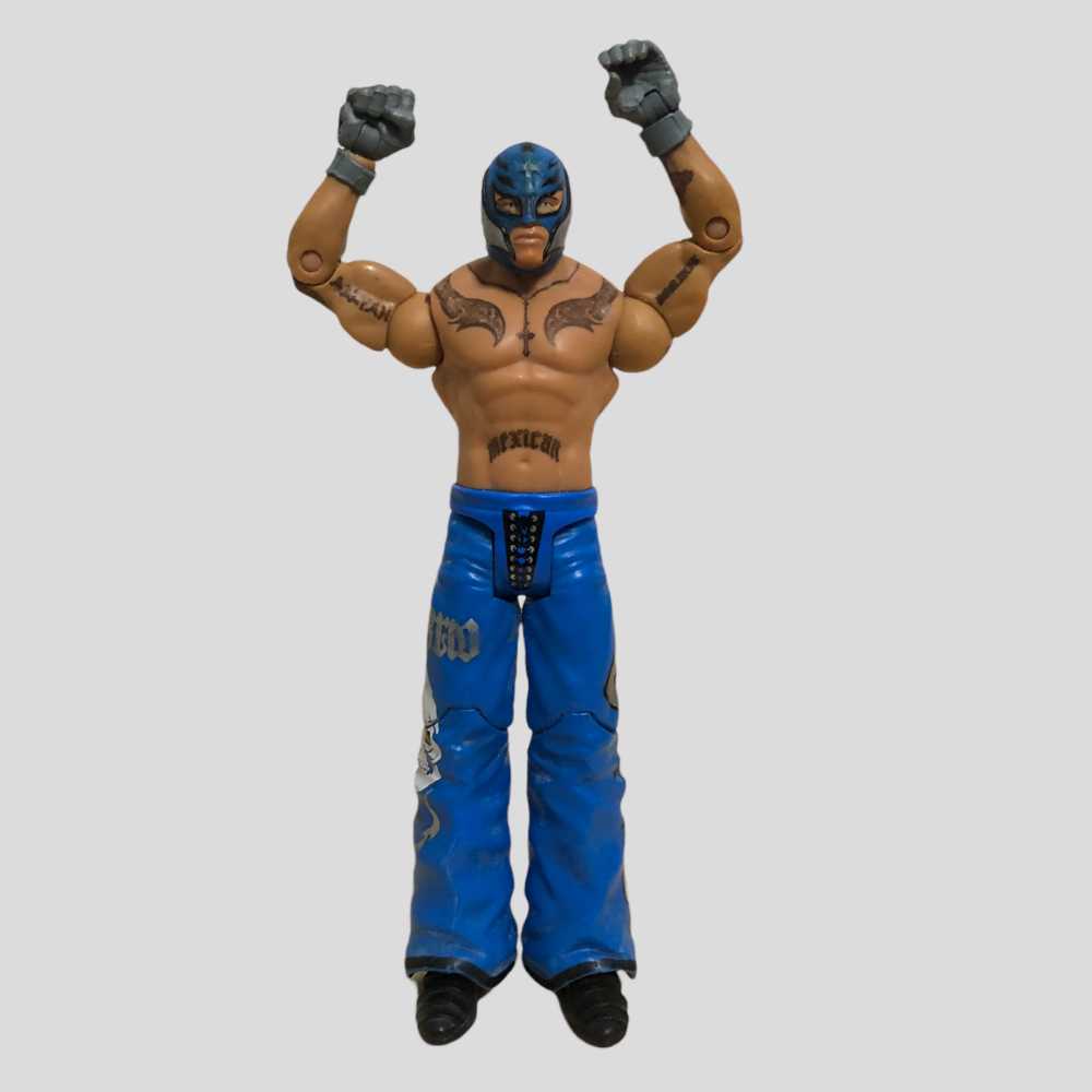 Rey Mysterio  - Mattel / WWE (Basic Series 2) action figure collectible - Main Image 2