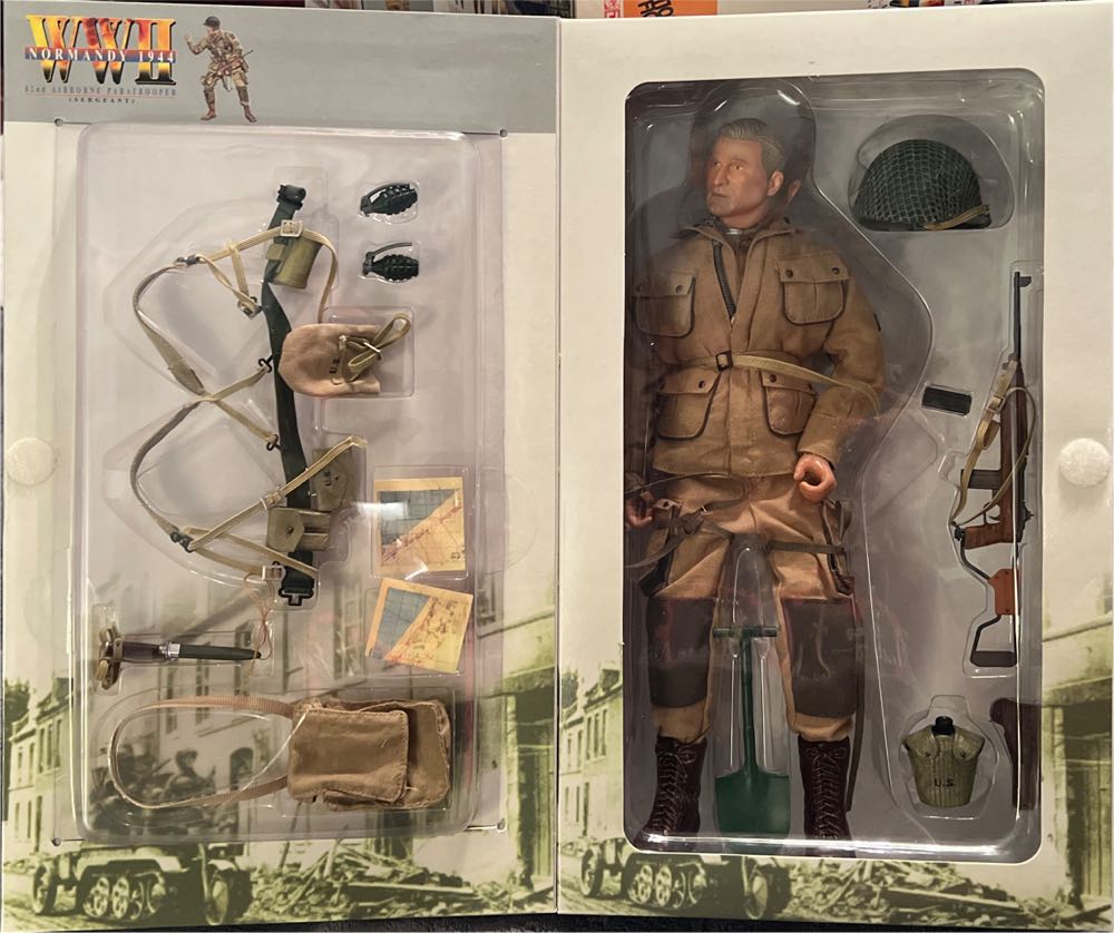 New Generation WWII 82nd Airborne Paratrooper - Dragon Models Ltd. (Normandy 1944) action figure collectible [Barcode 089195701039] - Main Image 2
