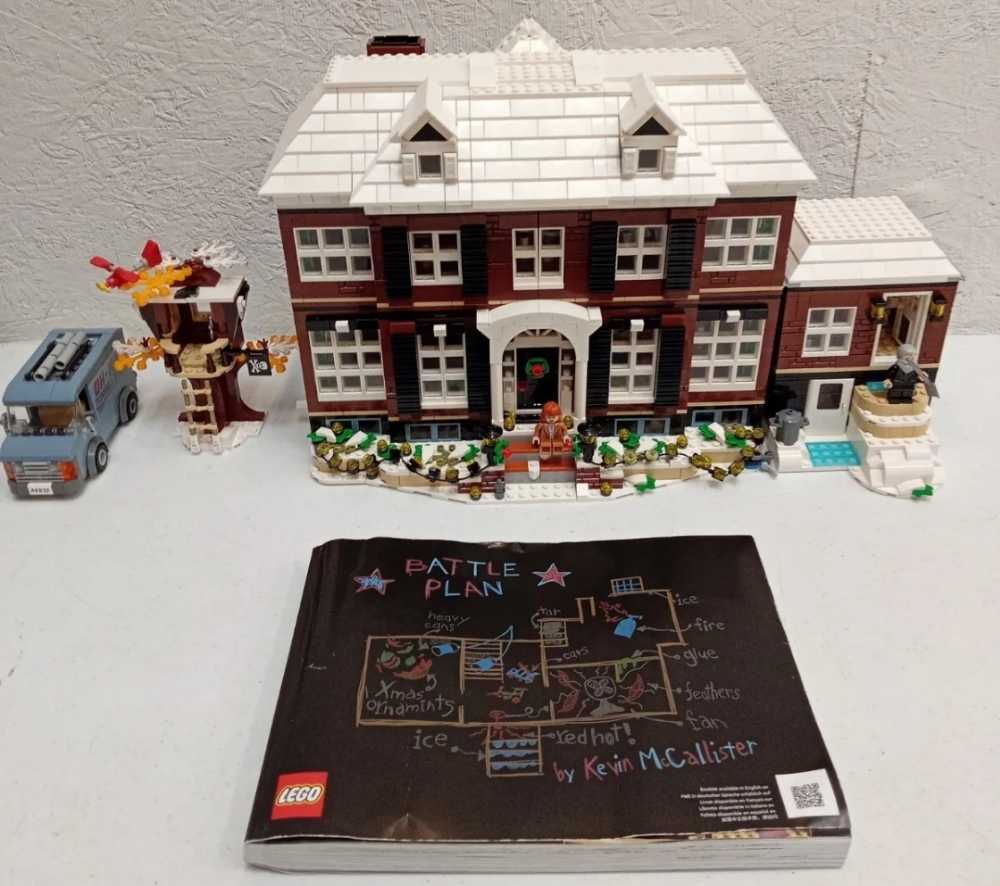 Home Alone 21330 - Lego action figure collectible [Barcode 673419345842] - Main Image 4