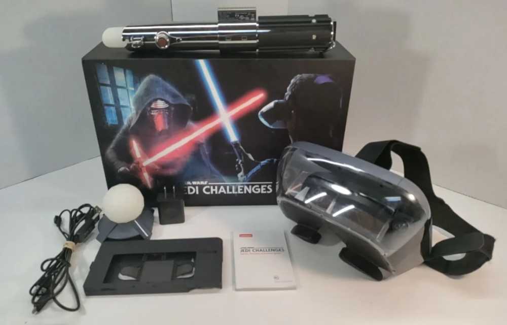 Star Wars: Jedi Challenges Ar Headset With Lightsaber Controller And Tracking Beacon Lenovo Ar-7561n - levono action figure collectible [Barcode 191927888397] - Main Image 2