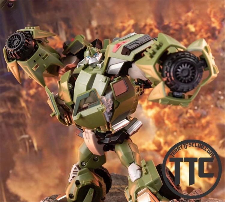 Bulkhead - Black Mamba (TF Prime) action figure collectible - Main Image 2