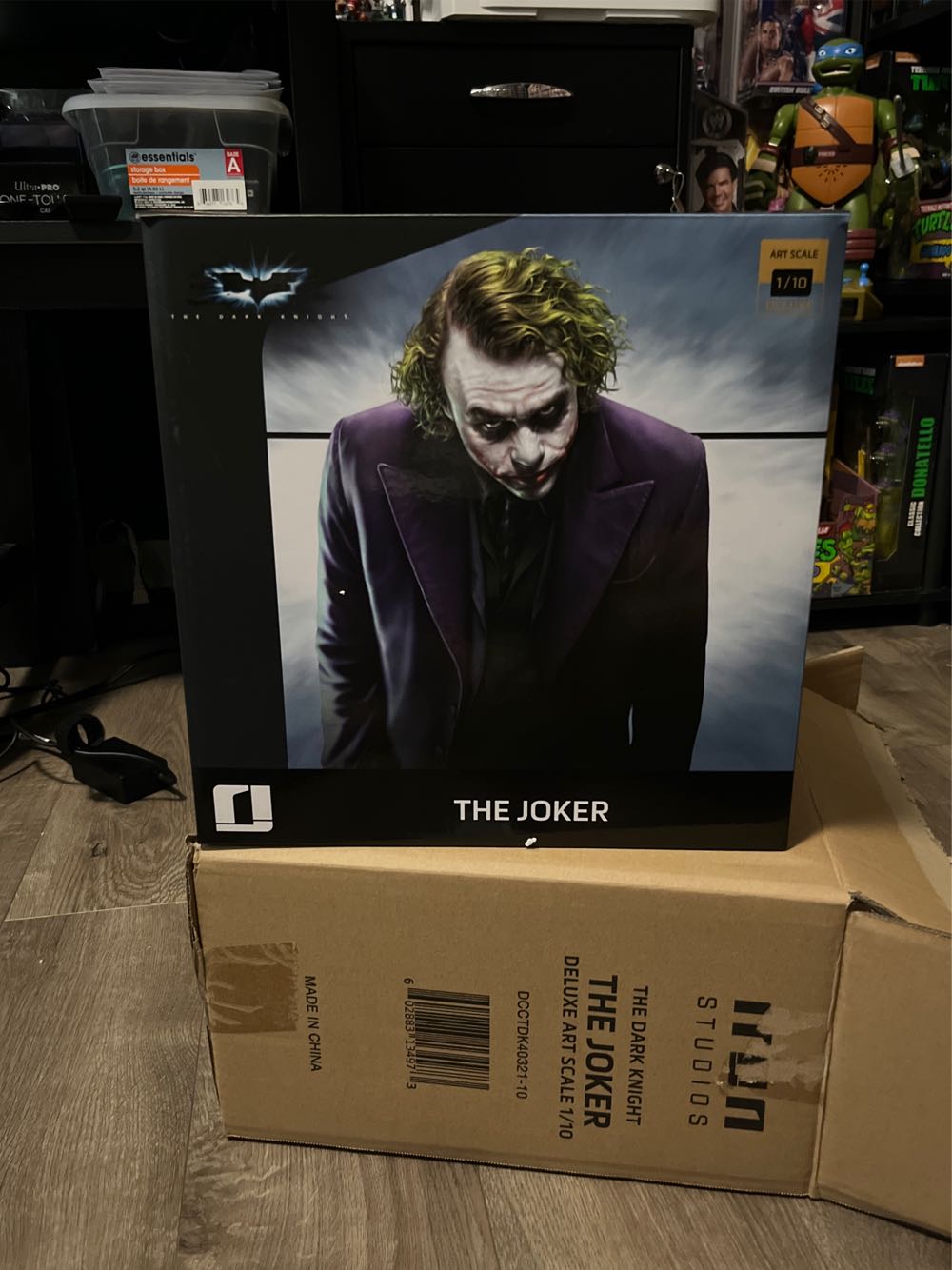 Iron Studios The Joker Batman The Dark Kinght Art Scale 1 10 - Iron Studios (The Dark Knight) action figure collectible [Barcode 602883134973] - Main Image 2