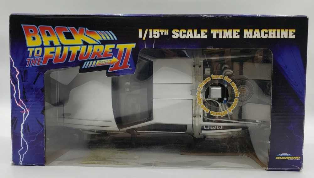 Back to the Future Part II 1/15th Scale Time Machine Vehicle Set - Diamond Select action figure collectible [Barcode 699788823729] - Main Image 3