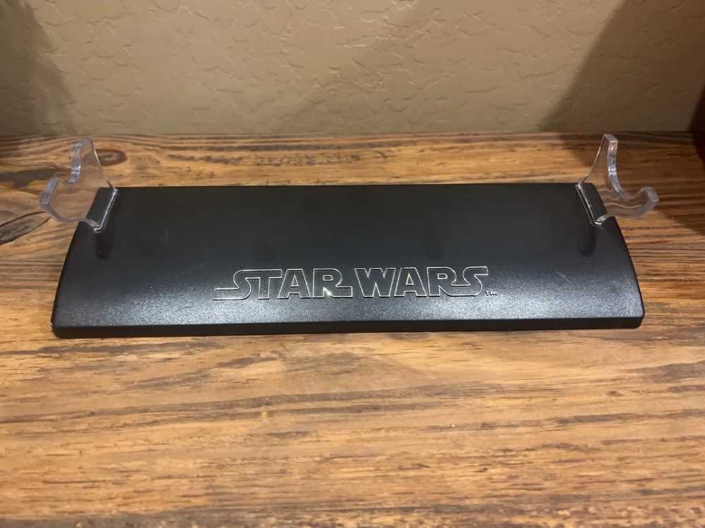 Velociraptor Male (Jurassic Park /// )