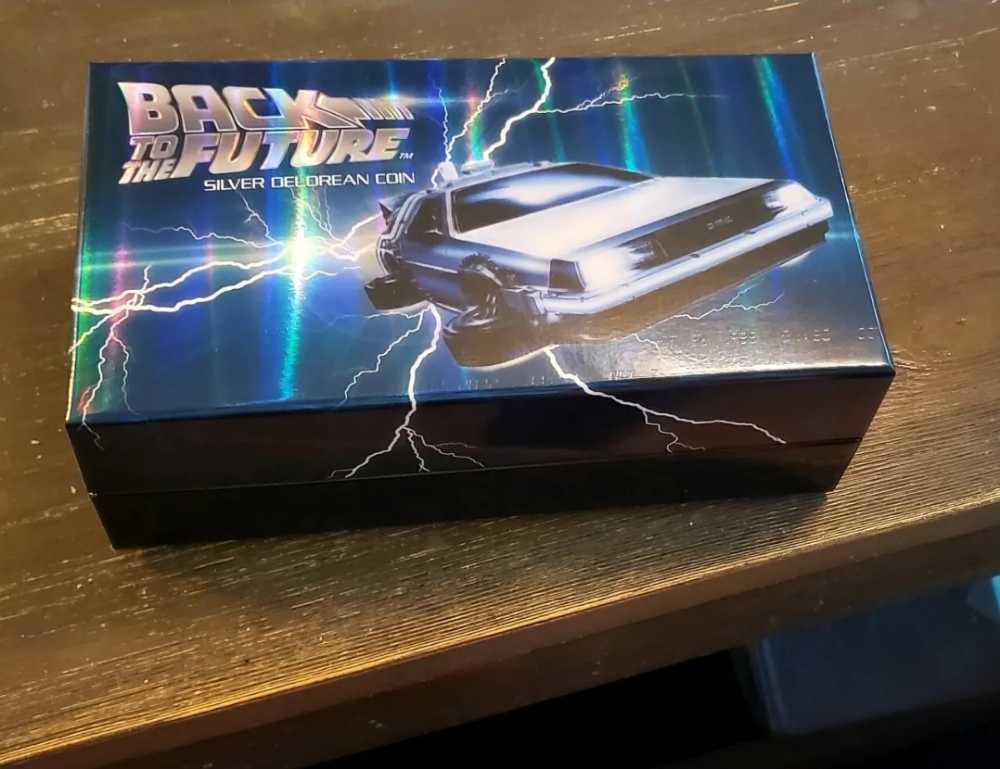 2015 Perth Mint Back to the Future Dolorean 1 silver ounce .999 - Perth Mint Australia (Back To The Future) action figure collectible [Barcode 9327025031255] - Main Image 4