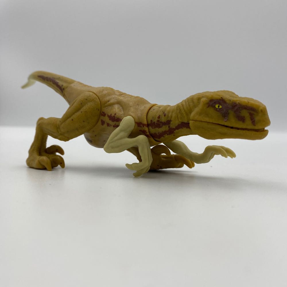 Jurassic World: Atrociraptor - Mattel (Jurassic World Dominion) action figure collectible - Main Image 4