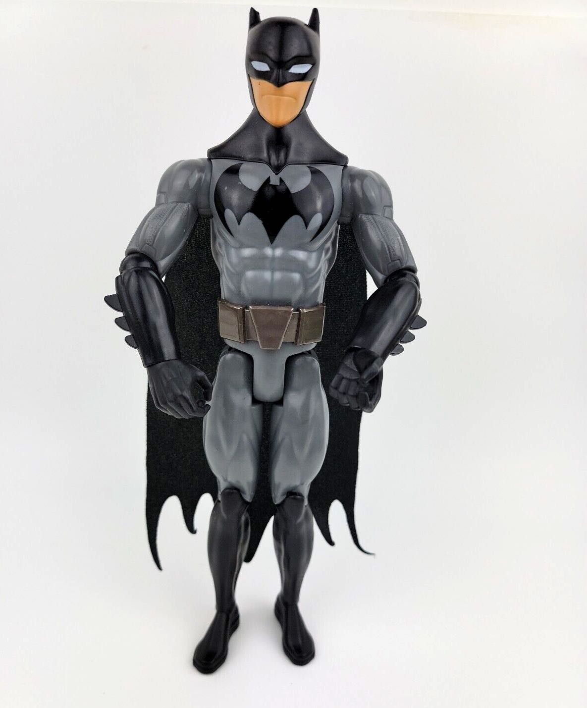 Batman  (Justice League Action) action figure collectible - Main Image 2