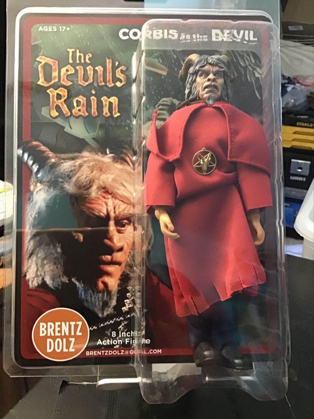HORROR Brentz Dolz Corbis As The Devil - Brentz Dolz (Devil’s Rain) action figure collectible - Main Image 1