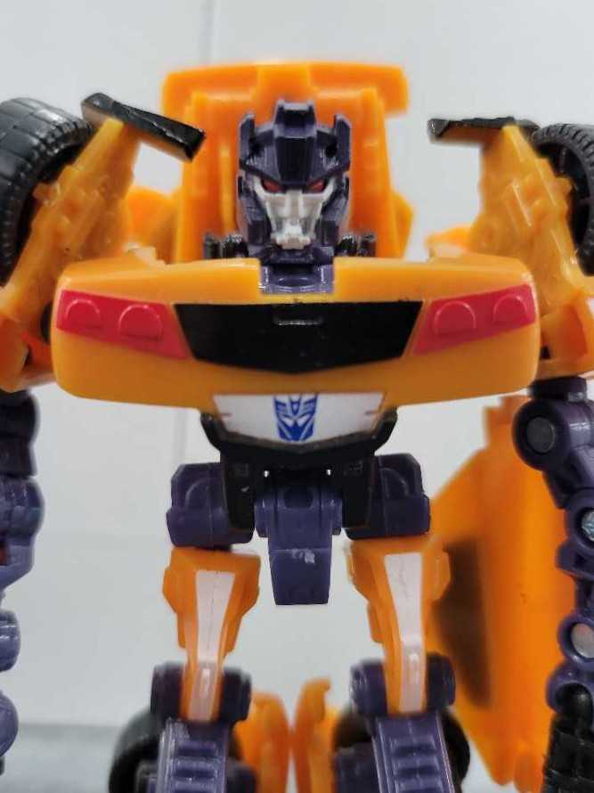 Oil Pan - Hasbro (Hunt For The Decepticons) action figure collectible - Main Image 1
