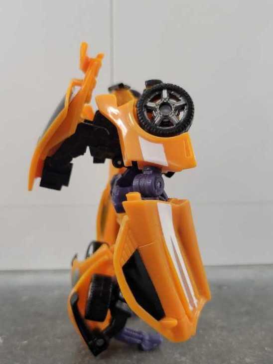 Oil Pan - Hasbro (Hunt For The Decepticons) action figure collectible - Main Image 3