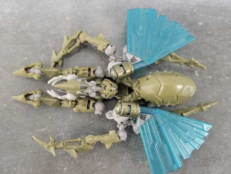 Insecticon Beast Mode - Hasbro (Hunt For The Decepticons) action figure collectible - Main Image 2