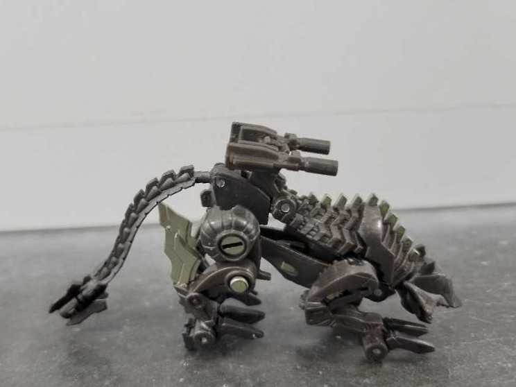 Ravage Legends - Hasbro (Hunt For The Decepticons) action figure collectible - Main Image 3