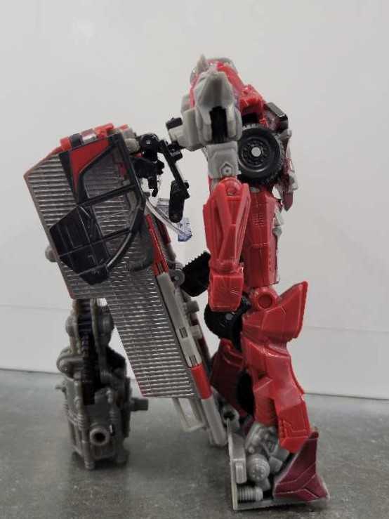 Sentinel Prime Voyager - Hasbro (Dark Of The Moon) action figure collectible - Main Image 3