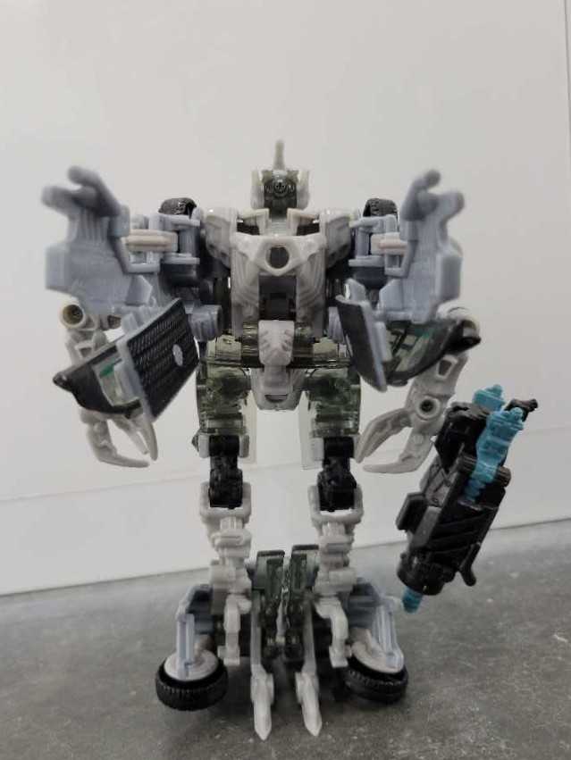 Jolt - Hasbro (Dark Of The Moon) action figure collectible - Main Image 4