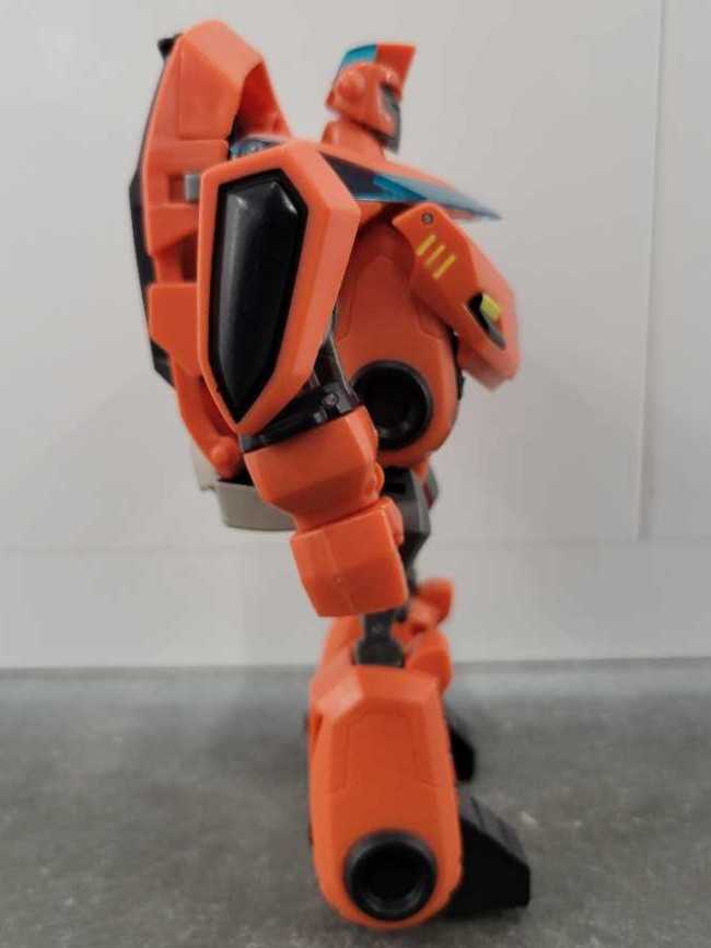 Ironhide - Hasbro (Animated) action figure collectible - Main Image 3