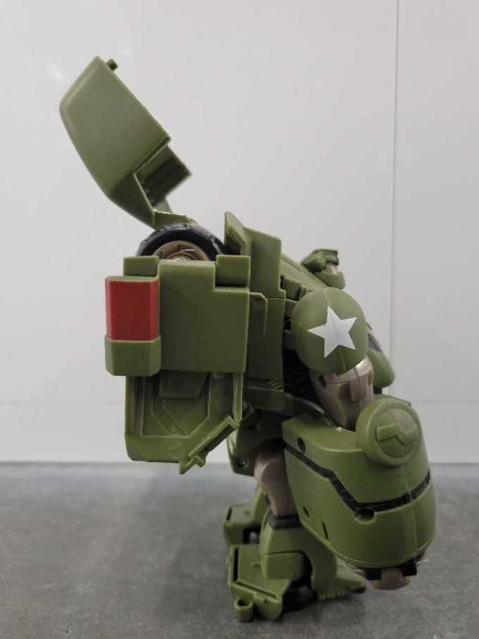 Bulkhead Voyager - Hasbro (Animated) action figure collectible - Main Image 3