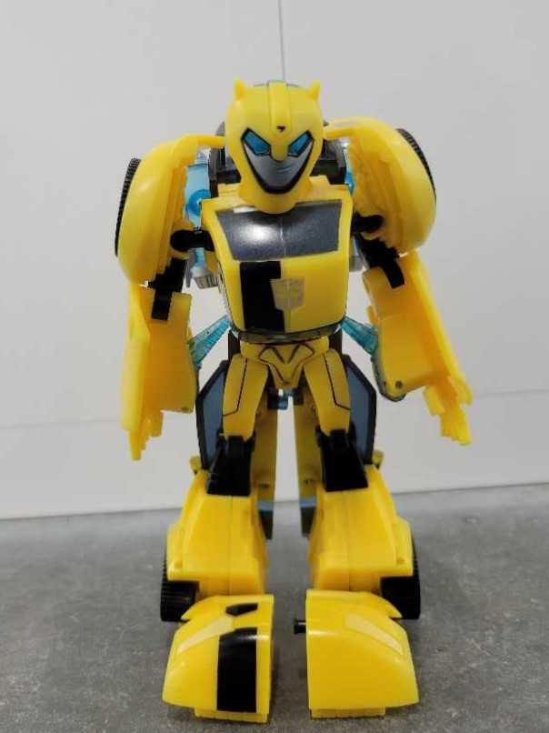 Bumblebee 1st - Hasbro (Animated) action figure collectible - Main Image 2
