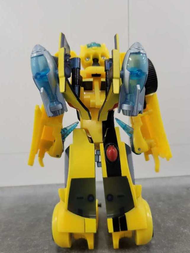 Bumblebee 1st - Hasbro (Animated) action figure collectible - Main Image 4