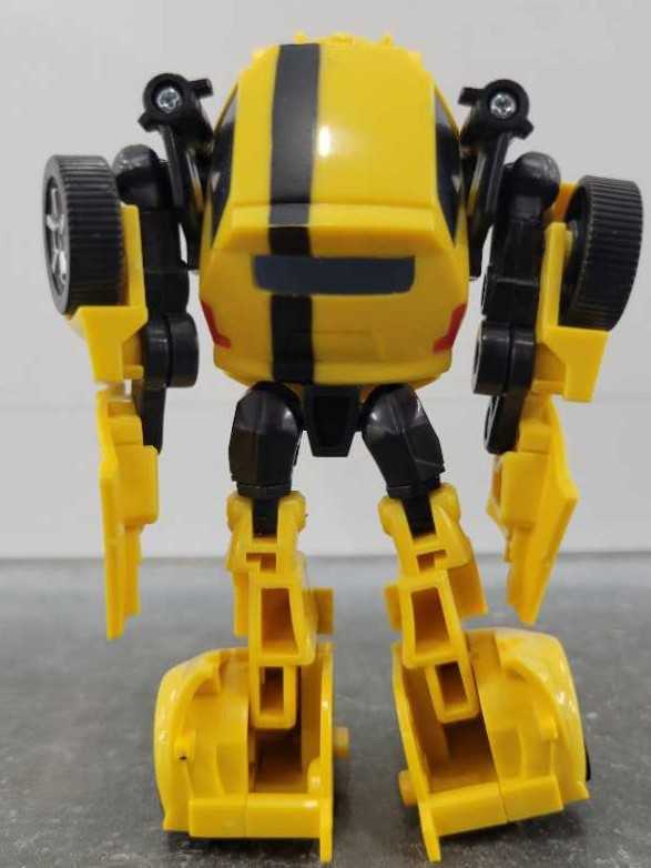 Bumblebee Activator 1st - Hasbro (Animated) action figure collectible - Main Image 3