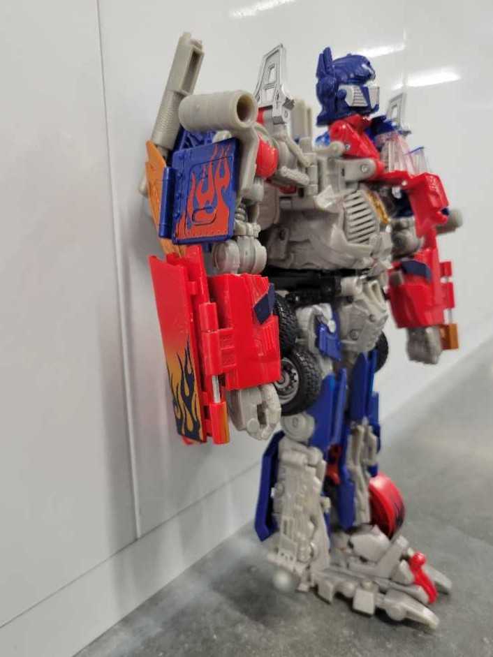 Optimus Prime Leader 5th Robot Mode Project - Hasbro (Revenge Of The Fallen) action figure collectible - Main Image 3