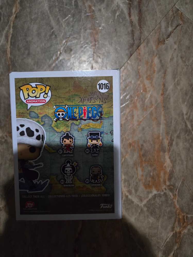 Trafalgar Law Aaa Exc: P o p ! Animation Vinyl Figurine Bundle With 1 Compatible ’toysdiva’ Graphic Protector 57268 B  action figure collectible [Barcode 889698572682] - Main Image 3