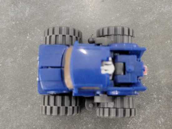 Wheelie Legends Missing Arm - Hasbro (Revenge Of The Fallen) action figure collectible - Main Image 2
