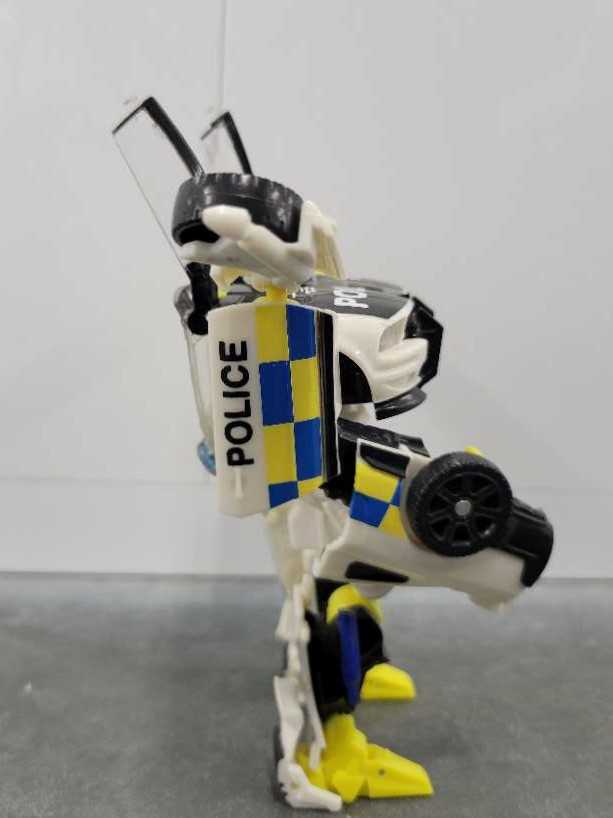 Barricade 1st VS Sideswipe Hunters Rumble Target - Hasbro (Hunt For The Decepticons) action figure collectible - Main Image 3