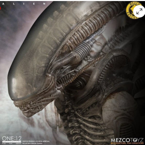 Alien Prototype Exclusive - Mezco Toyz (Alien) action figure collectible [Barcode 696198761061] - Main Image 2