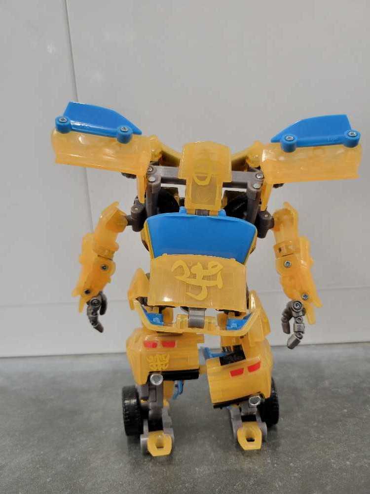 Bumblebee Cyberglyphics Target - Hasbro (Dark Of The Moon) action figure collectible - Main Image 4