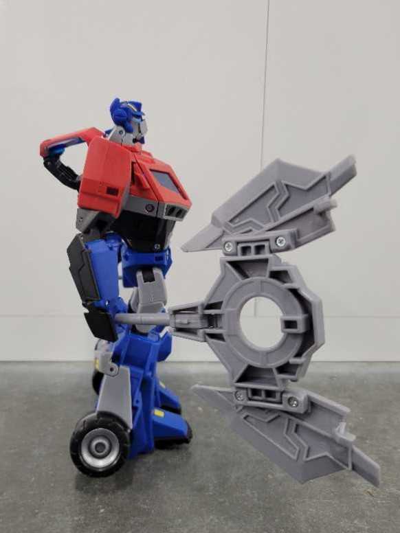 Optimus Prime Voyager - Hasbro (Animated) action figure collectible - Main Image 3