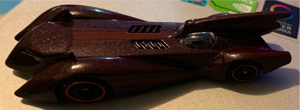 Batmobile - Hot Wheels (Batman) action figure collectible [Barcode 027084120134] - Main Image 3