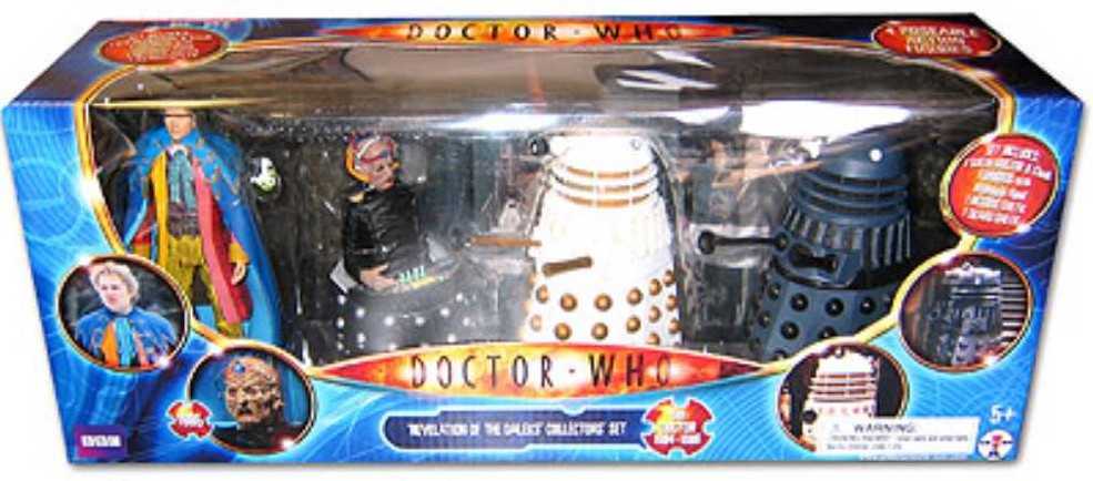 6th Doctor - Revelation of the Daleks Collector’s Set - Character Options (Doctor Who) action figure collectible - Main Image 2