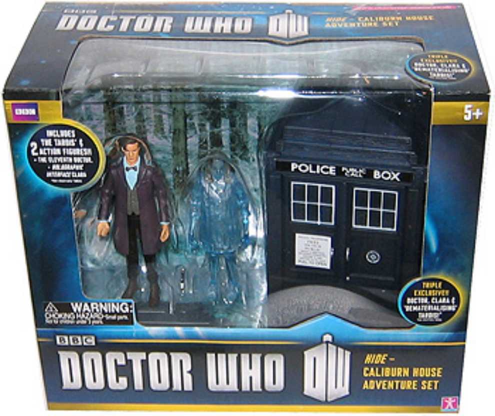 11th Doctor with Tardis Dematerializing from Hide - Character Options (Doctor Who) action figure collectible - Main Image 2