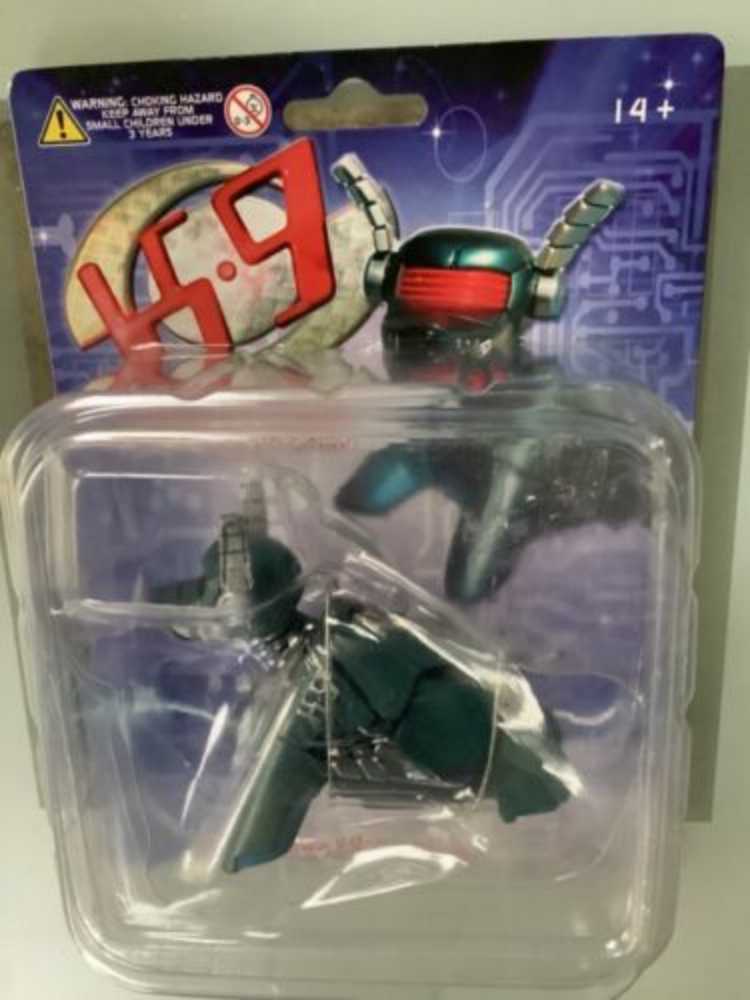 K9 2009 figure - Character Options (Doctor Who) action figure collectible - Main Image 2