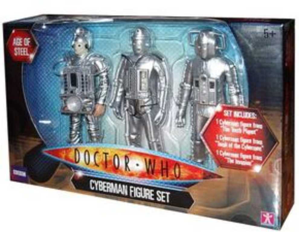 Cyberman 1967 Figure (w/Cybermats) - Character Options (Doctor Who) action figure collectible - Main Image 3
