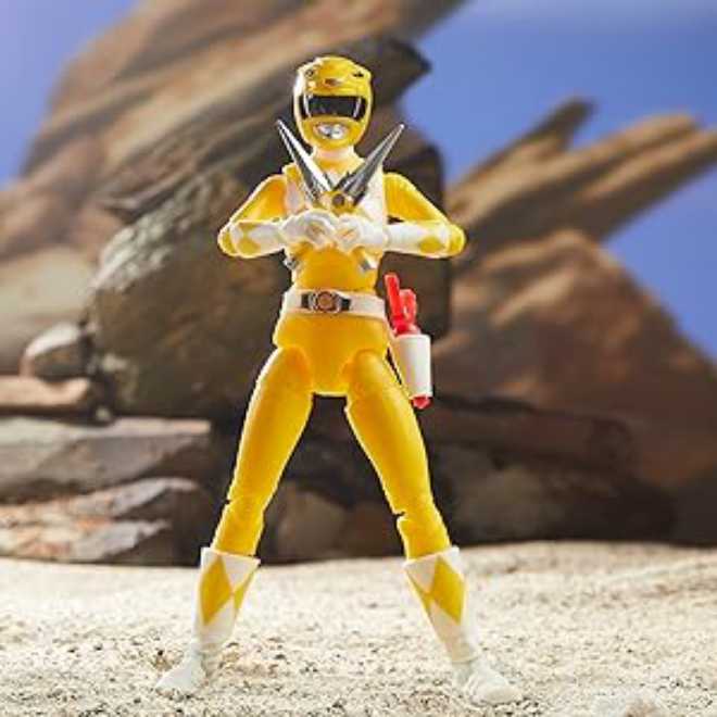 Yellow Ranger (Trini Kwan) - Hasbro (PR Mighty Morphin) action figure collectible [Barcode 5010994183363] - Main Image 3